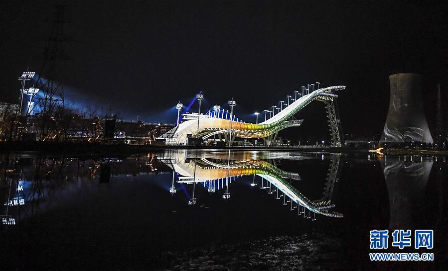 (新華全媒頭條·小康圓夢(mèng)·圖文互動(dòng))(5)恢宏史詩耀千秋——寫在中國共產(chǎn)黨帶領(lǐng)中國人民全面建成小康社會(huì)之際