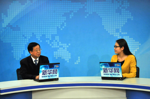 郝振?。? /></p>
</div>
</td>
<td width=