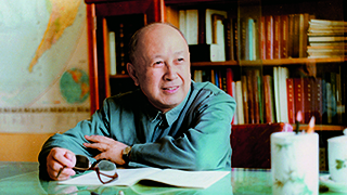 錢學(xué)森：外國人能搞的，中國人為什么不能搞？