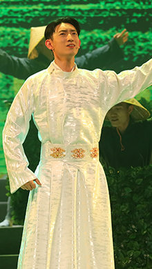 楊慶兵：洗凈塵埃是芳華，百味人生茶道間