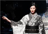東京時(shí)裝周&mdash;&mdash;齊藤上太郎品牌和服秀