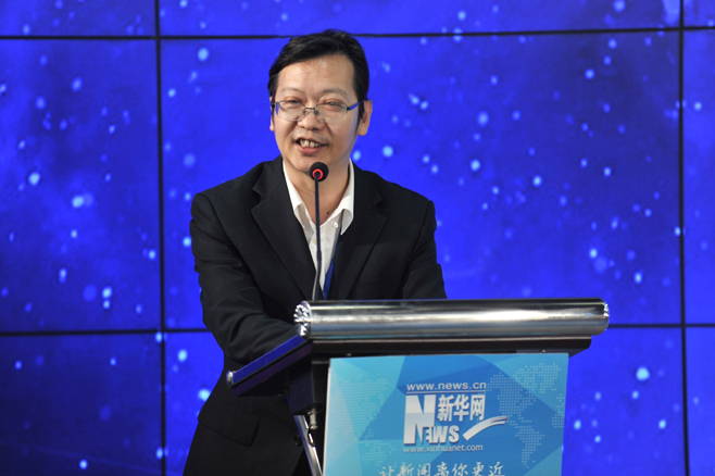 新華網(wǎng)副總裁、財(cái)經(jīng)總監(jiān) 楊慶兵