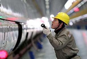 GDP數(shù)據(jù)哪家強(qiáng)：中國(guó)經(jīng)濟(jì)總量超越美國(guó)，算法靠譜嗎？