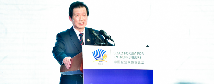 清華大學(xué)教授、著名藝術(shù)家、文化學(xué)者言恭達(dá)主題演講