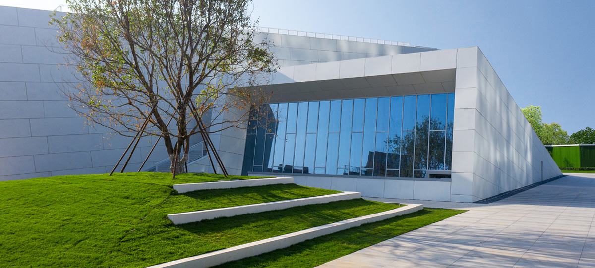 CBD將老的建筑利用，新的建筑營造并存，增加城市活力