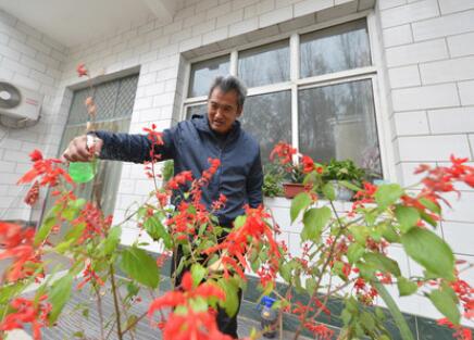 貧困縣全部摘帽是否意味脫貧攻堅(jiān)目標(biāo)任務(wù)完成？