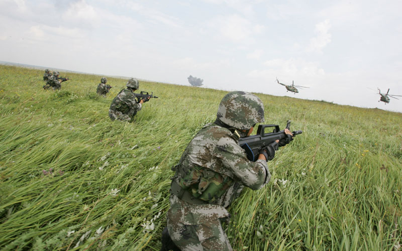 李翔作品：&ldquo;和平使命2007&rdquo;聯(lián)合軍演