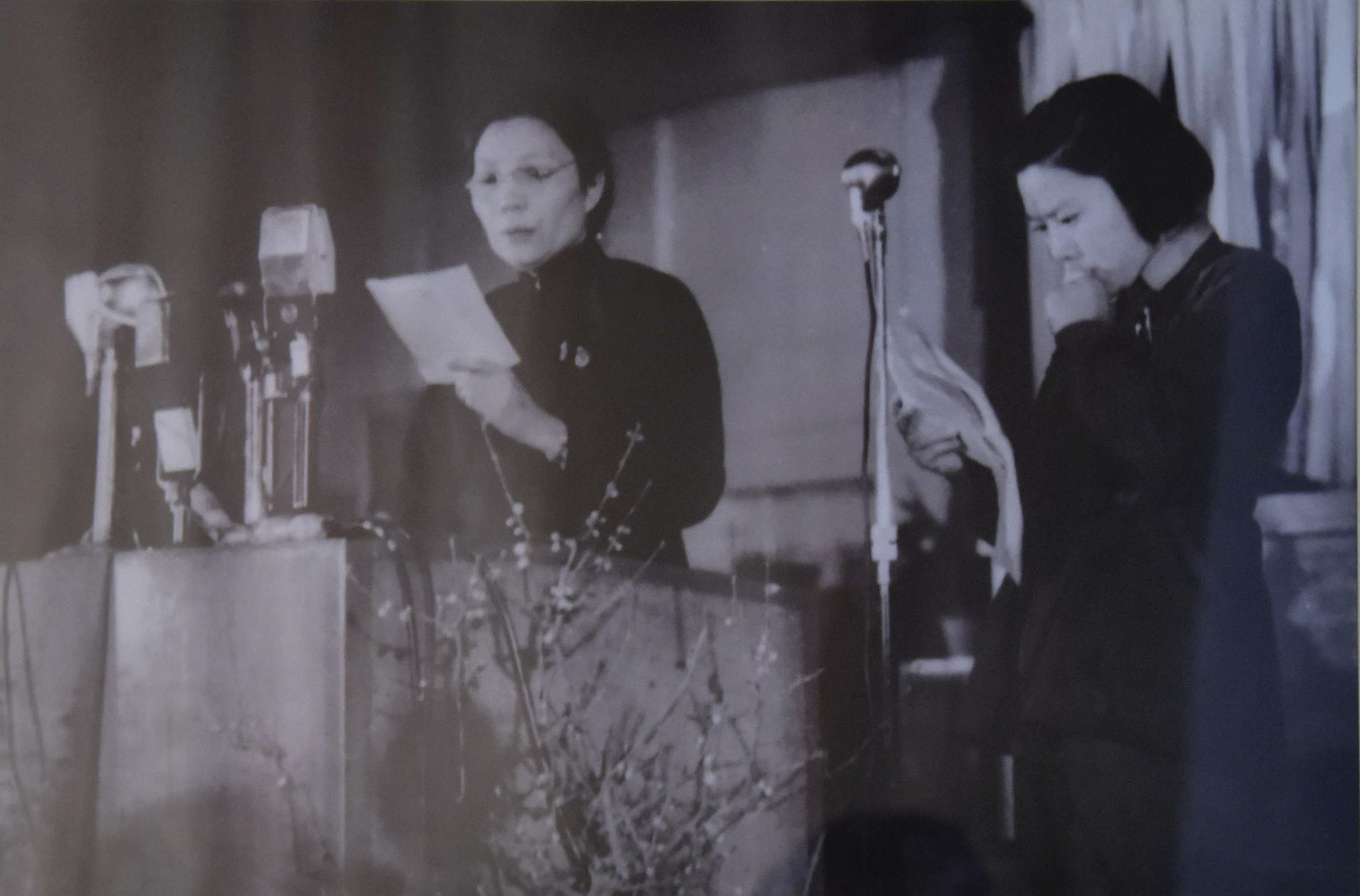 廣播無可借助，只能憑聲音抓住聽眾的注意力。你的聲音讓聽眾永遠(yuǎn)忘不了，這是播音員的本事，也是職責(zé)。