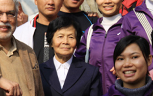 中國(guó)科學(xué)院院士、歸僑鄭守儀