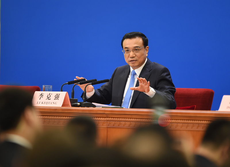 3月15日，國務(wù)院總理李克強在北京人民大會堂與中外記者見面，并回答記者提問。新華社記者 謝環(huán)馳 攝