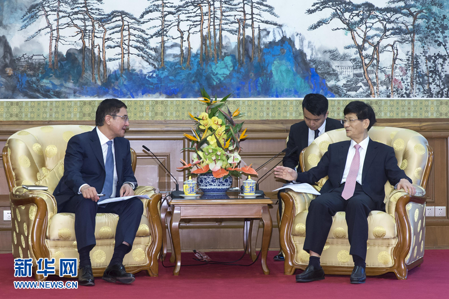 7月19日，中共中央政治局委員、中央政法委書記孟建柱在北京會(huì)見烏茲別克斯坦副總理庫奇卡羅夫。 新華社記者崔新鈺攝