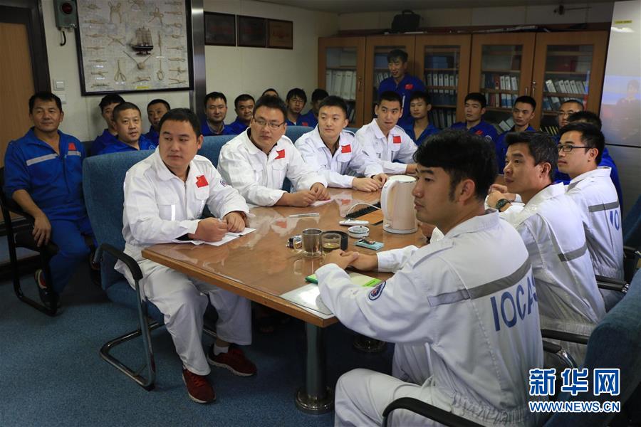 （十九大時光&middot;圖文互動）（5）歷史性成就彪炳史冊 新時代藍圖催人奮進&mdash;&mdash;來自基層蹲點現(xiàn)場的報道