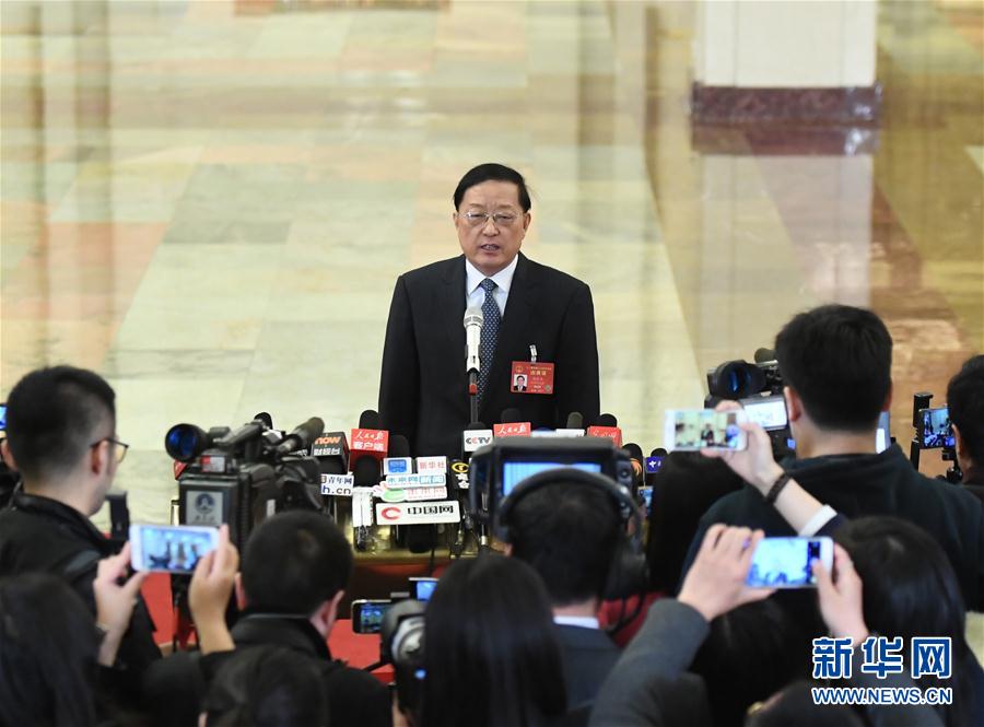 （兩會(huì)&middot;人大閉幕）（1）采訪(fǎng)部長(zhǎng)