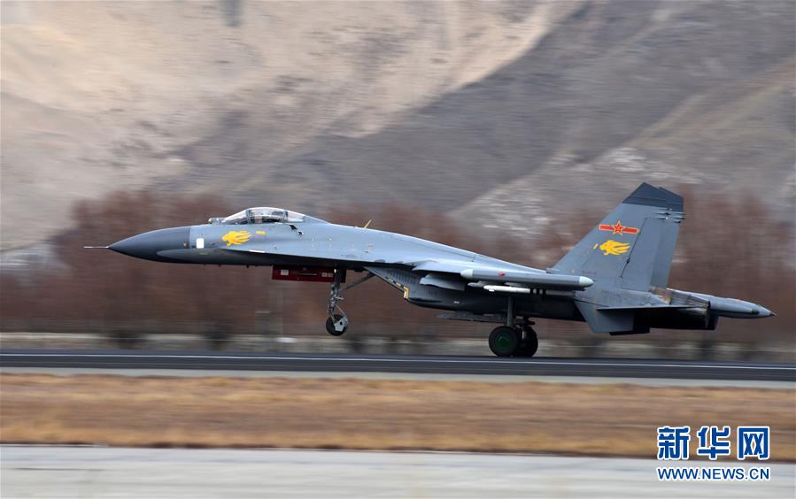 （新華全媒頭條&middot;圖文互動）（15）備戰(zhàn)踏上新起點，練兵展現(xiàn)新氣象&mdash;&mdash;2018中國軍隊新年開訓全景大掃描