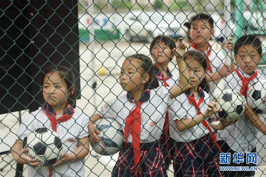 #（社會(huì)）（3）浙江啟用首批&ldquo;夢(mèng)想足球場(chǎng)&rdquo;