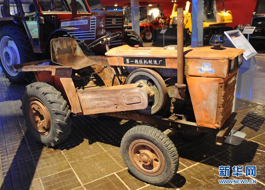 （新華全媒頭條&middot;圖文互動(dòng)）（3）共和國農(nóng)機(jī)工業(yè)&ldquo;長子&rdquo;成長記 