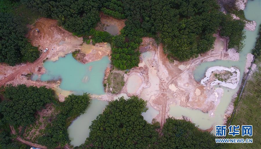 （新華視點(diǎn)&middot;圖文互動(dòng)）（1）小作坊&ldquo;游擊&rdquo;盜采、查處窩點(diǎn)&ldquo;死灰復(fù)燃&rdquo;，海南非法采砂緣何難止？