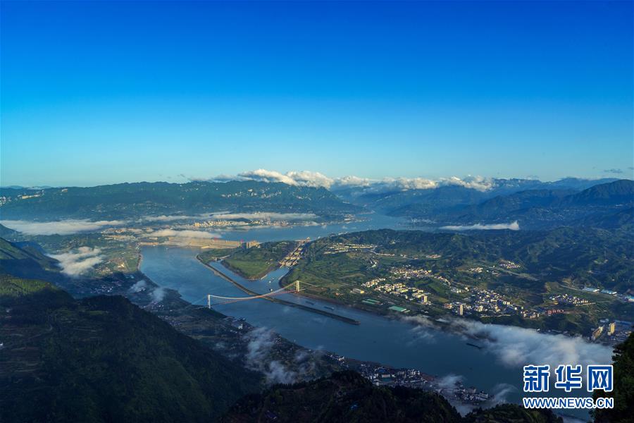 （百城百縣百企調(diào)研行&middot;圖文互動(dòng)）（3）建設(shè)長(zhǎng)江綠色走廊再譜新章&mdash;&mdash;長(zhǎng)江三峽集團(tuán)發(fā)展紀(jì)實(shí)