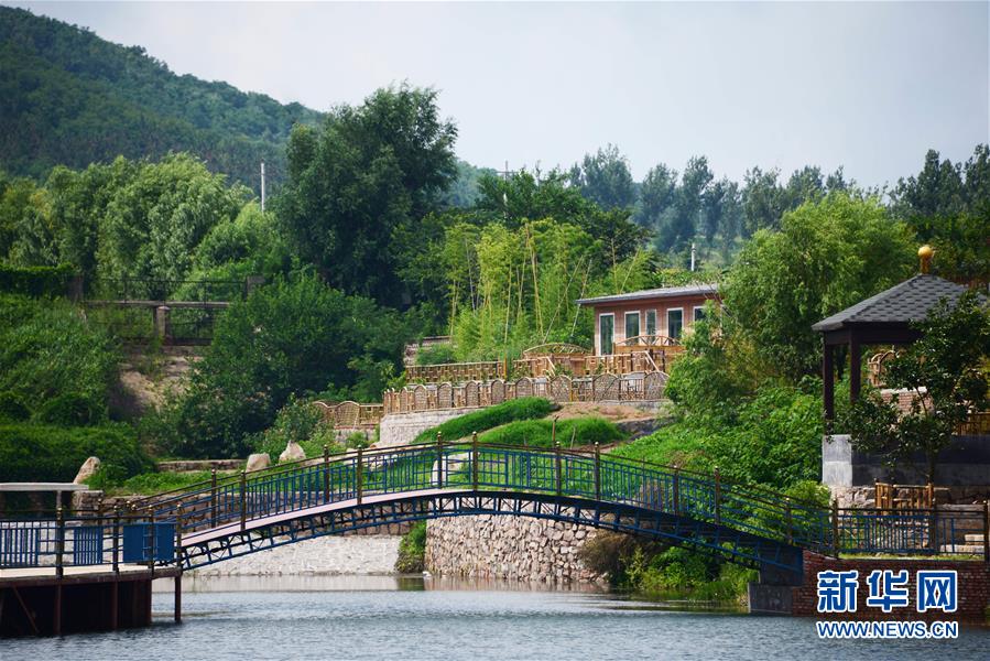 （在習(xí)近平新時(shí)代中國特色社會(huì)主義思想指引下&mdash;&mdash;新時(shí)代新作為新篇章&middot;鄉(xiāng)村振興戰(zhàn)略&middot;圖文互動(dòng)）（1）青島市即墨區(qū)：&ldquo;美麗鄉(xiāng)村&rdquo;既有面子又有里子