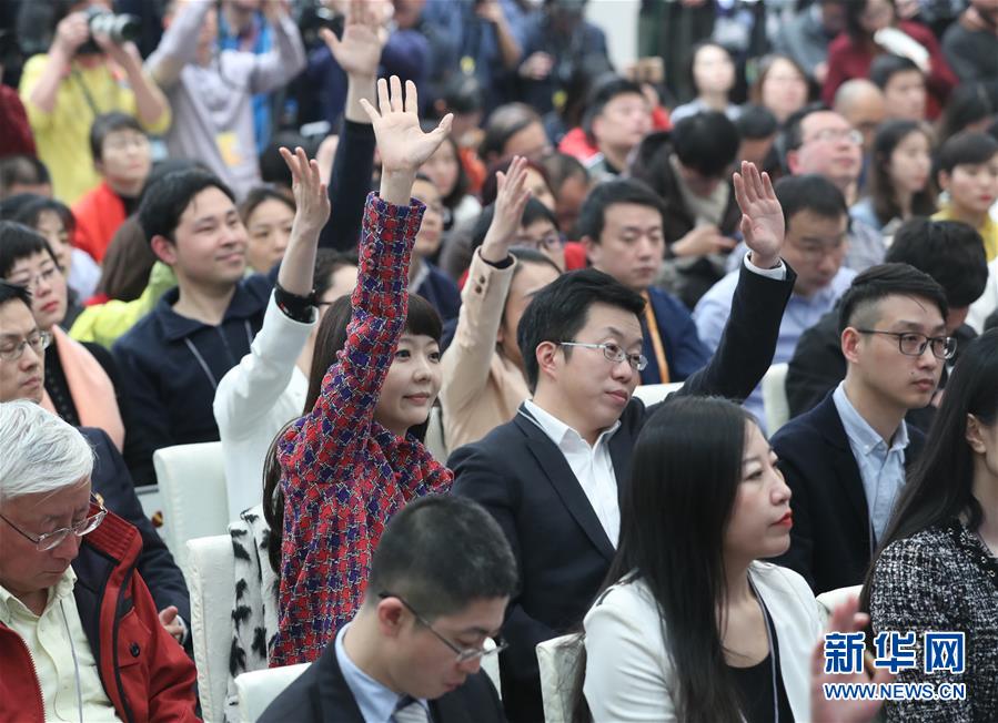 （兩會&middot;XHDW）（6）全國政協(xié)十三屆一次會議舉行新聞發(fā)布會