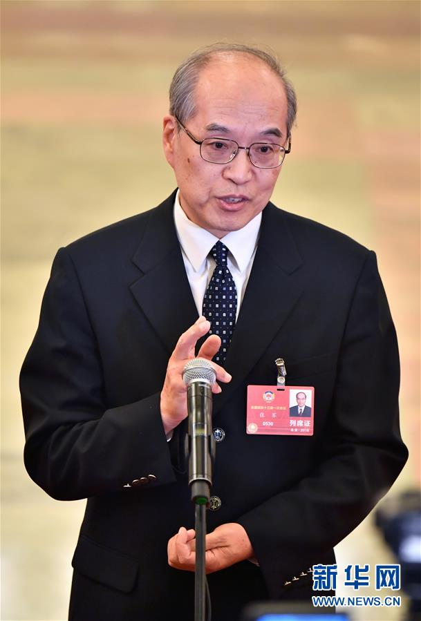 （兩會(huì)&middot;政協(xié)開幕&middot;新華視界）（3）采訪部長