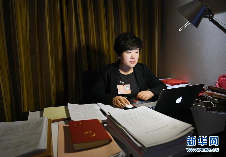 （兩會&middot;基層代表履職故事）（3）全國人大代表孫艷玲：做好非遺事業(yè)，讓古老技藝活起來