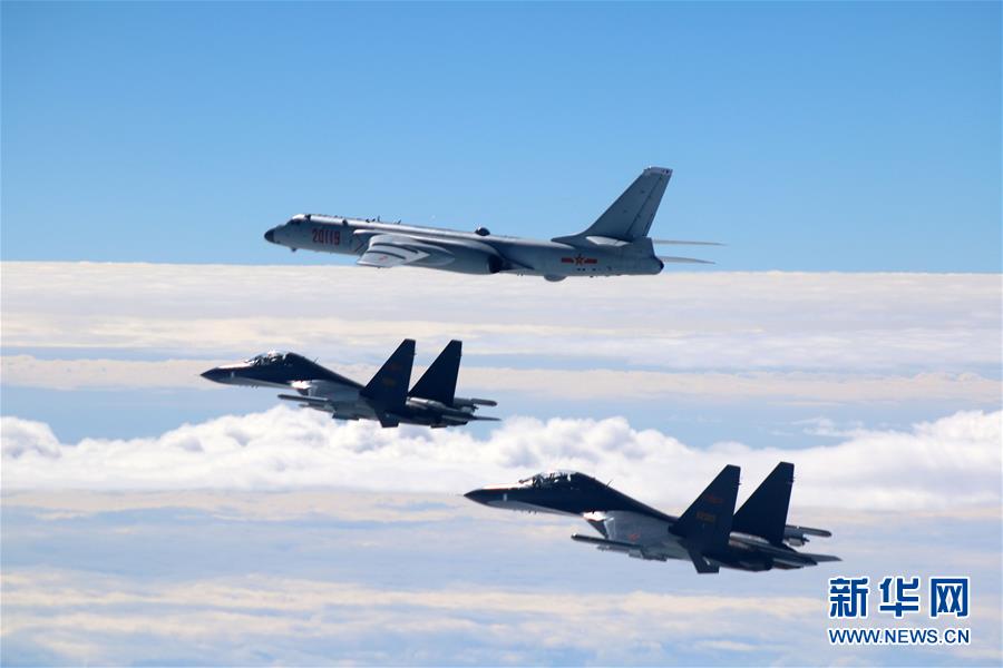 （新華全媒頭條&middot;圖文互動(dòng)）（7）戰(zhàn)鷹，為祖國(guó)奮飛&mdash;&mdash;記空軍航空兵某旅旅長(zhǎng)、特級(jí)飛行員郝井文