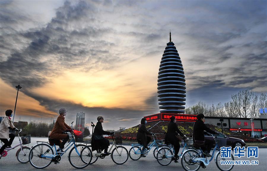 （新華全媒頭條&middot;京津冀協(xié)同發(fā)展五周年&middot;圖文互動）（4）開辟高質量發(fā)展的光明前景&mdash;&mdash;以習近平同志為核心的黨中央謀劃推動京津冀協(xié)同發(fā)展五周年紀實