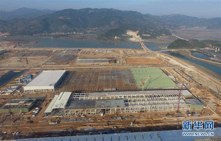 （新華全媒頭條&middot;迎接兩會特別報道&middot;圖文互動）（9）奮進，向著第一個百年奮斗目標&mdash;&mdash;寫在2019年全國兩會召開之際