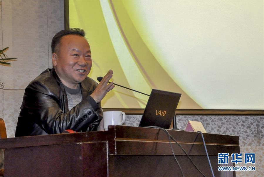 （新華全媒頭條&middot;圖文互動）（1）一堂特殊而難忘的思政課&mdash;&mdash;習近平總書記主持召開學校思想政治理論課教師座談會側(cè)記