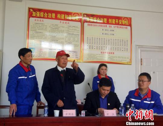 湖北蘄春一退休老人22年來義務(wù)做&ldquo;小事&rdquo;感染身邊人