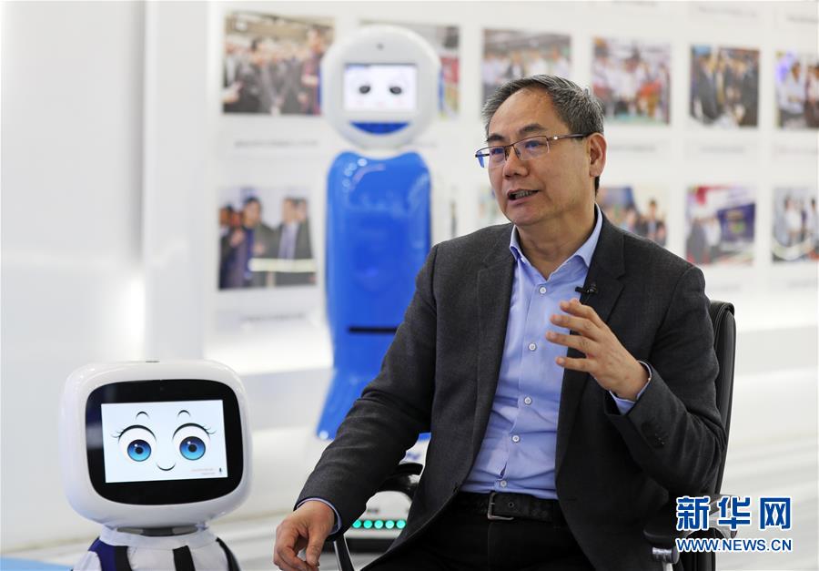 （愛國(guó)情 奮斗者&middot;圖文互動(dòng)）（2）青春，就是用來奮斗的&mdash;&mdash;記沈陽新松機(jī)器人自動(dòng)化股份有限公司創(chuàng)始人兼總裁曲道奎