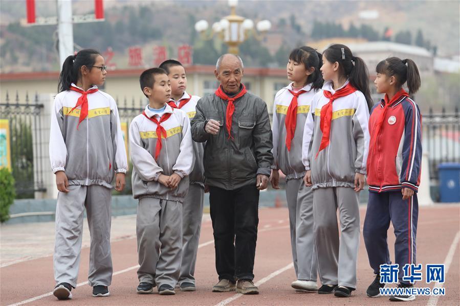 （壯麗70年&middot;奮斗新時(shí)代&middot;圖文互動）（1）西柏坡：70年，三代人的精神傳承