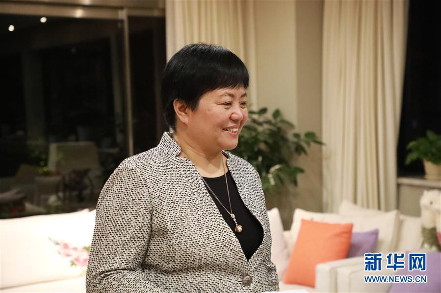 (愛國情 奮斗者·圖文互動(dòng))(1)融入國際貿(mào)易海洋的“一滴水”——記跨境電商物流“巾幗英雄”徐平