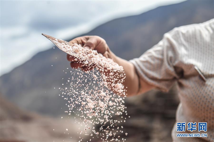 (圖文互動(dòng))(7)大地的饋贈(zèng) 風(fēng)和陽(yáng)光的作品——西藏芒康鹽田的前世今生