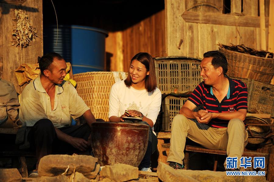 (新華全媒頭條·圖文互動)(8)咱們村里的年輕人——記奮戰(zhàn)在貴州脫貧攻堅(jiān)一線的青年