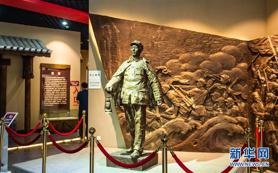 （壯麗70年&middot;奮斗新時代&mdash;&mdash;記者再走長征路&middot;圖文互動）（1）長征路上，那一盞盞馬燈