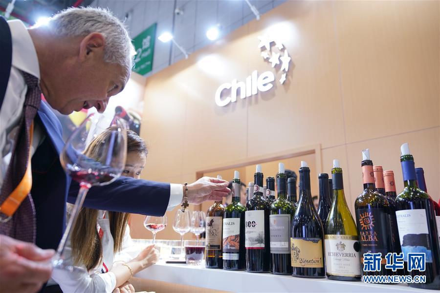 (新華全媒頭條·圖文互動)(7)舵穩(wěn)當奮楫 風(fēng)勁好揚帆——寫在習(xí)近平主席提出中拉命運共同體理念五周年之際