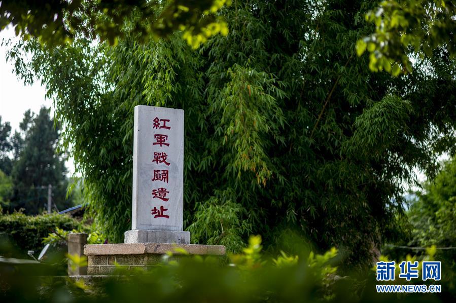 （壯麗70年&middot;奮斗新時代&mdash;&mdash;記者再走長征路&middot;圖文互動）（6）龍云&ldquo;獻(xiàn)&rdquo;圖： &ldquo;助力&rdquo;巧渡金沙江 