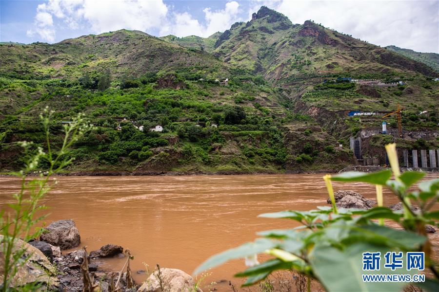（壯麗70年&middot;奮斗新時(shí)代&mdash;&mdash;記者再走長征路&middot;圖文互動(dòng)）（9）七天七夜，驚心動(dòng)魄&mdash;&mdash;皎平渡口永不消失的紅色記憶