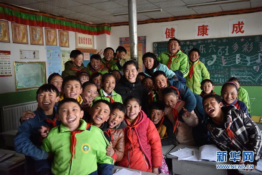 （不忘初心、牢記使命&middot;圖文互動(dòng)）（3）青春之花綻放五千米云端&mdash;&mdash;記扎根海拔最高縣小學(xué)教師夫妻杜安東、曹曉花