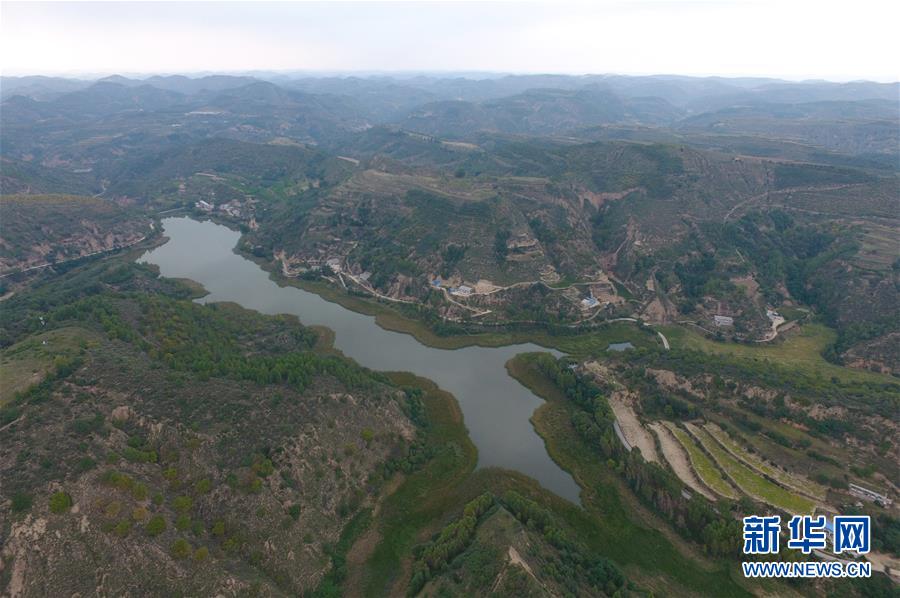 (圖文互動(dòng))(6)荒土換青山 林海淘真金——延安退耕還林20載造就綠色奇跡