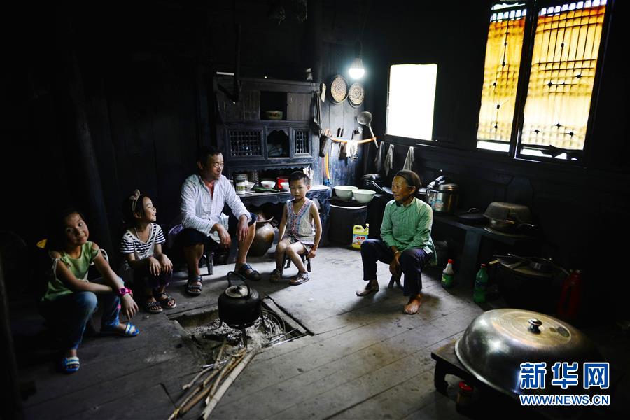 （圖片故事）（15）深山&middot;村小&middot;三十七年