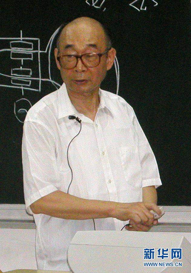 （愛(ài)國(guó)情 奮斗者&middot;圖文互動(dòng)）（3）永不停轉(zhuǎn)的&ldquo;陀螺&rdquo;&mdash;&mdash;追記中國(guó)工程院院士、國(guó)防科技大學(xué)教授高伯龍