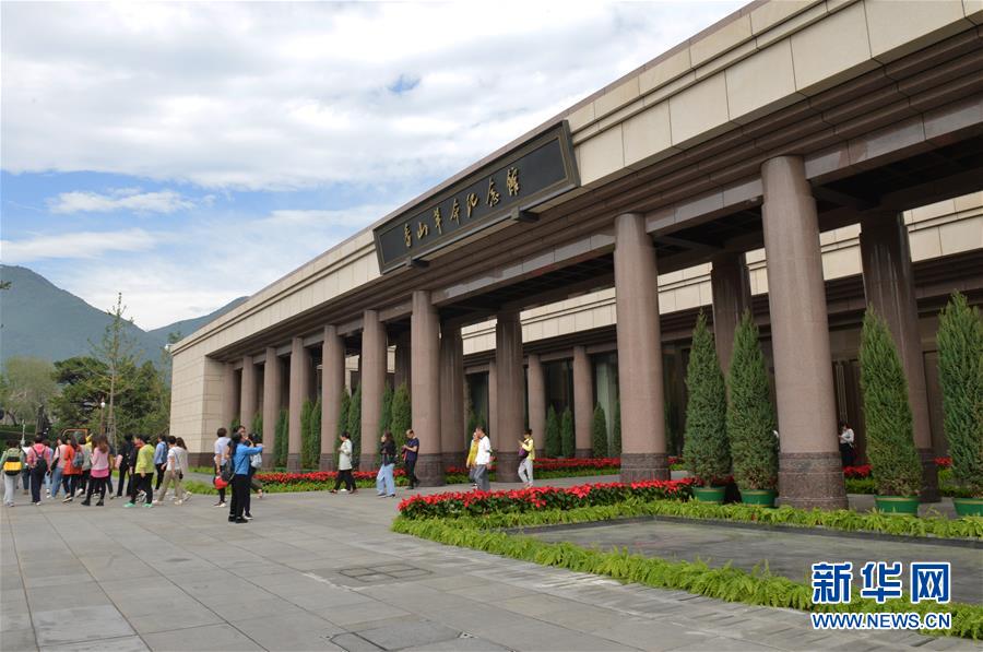 （新華全媒頭條&middot;圖文互動(dòng)）（3）中國(guó)道路越走越寬廣&mdash;&mdash;社會(huì)主義中國(guó)實(shí)踐啟示錄