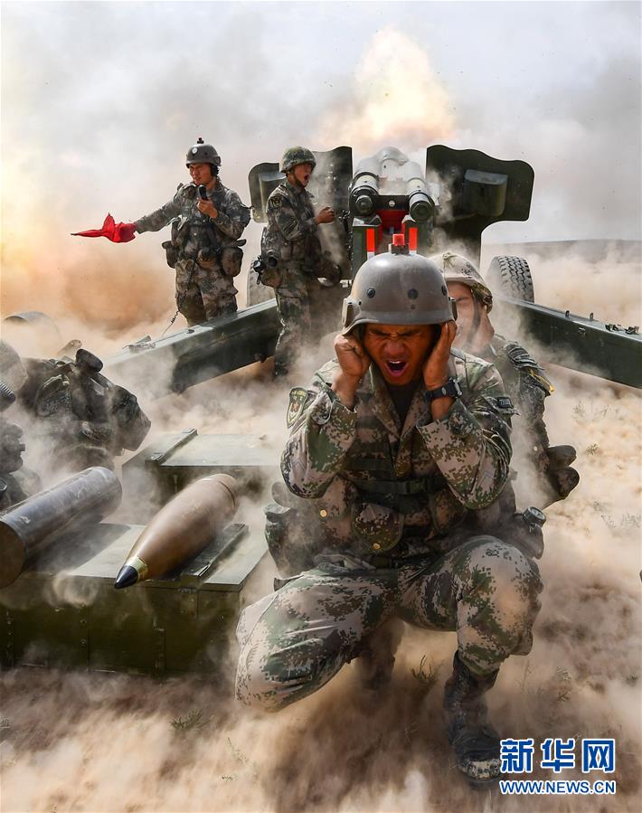 （新華全媒頭條&middot;圖文互動(dòng)）（9）沿著中國(guó)特色強(qiáng)軍之路闊步前進(jìn)&mdash;&mdash;黨中央、中央軍委領(lǐng)導(dǎo)推進(jìn)國(guó)防和軍隊(duì)建設(shè)70年紀(jì)實(shí)