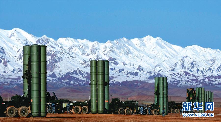 （新華全媒頭條&middot;人民空軍70年&middot;圖文互動）（6）陽光照耀奮飛的航程&mdash;&mdash;黨中央、中央軍委和習(xí)主席關(guān)心人民空軍建設(shè)發(fā)展紀(jì)實(shí)