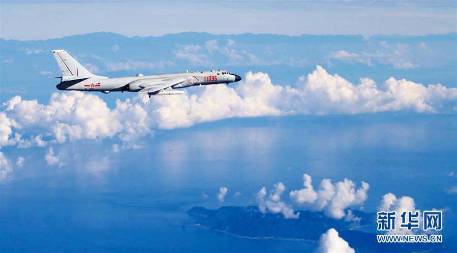 （新華全媒頭條&middot;人民空軍70年&middot;圖文互動）（7）陽光照耀奮飛的航程&mdash;&mdash;黨中央、中央軍委和習(xí)主席關(guān)心人民空軍建設(shè)發(fā)展紀(jì)實(shí)