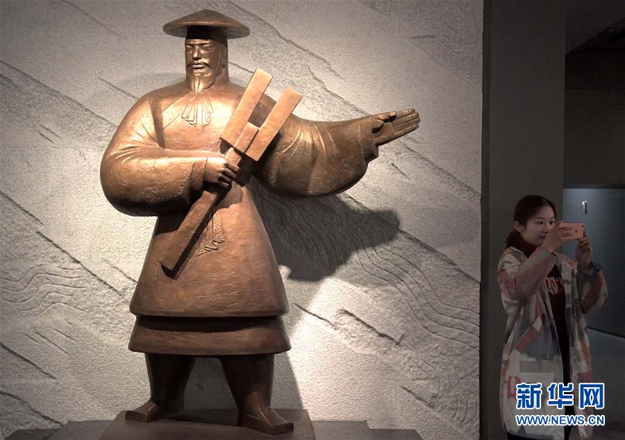 （新華全媒頭條&middot;圖文互動(dòng)）（7）求解中國考古學(xué)&ldquo;哥德巴赫猜想&rdquo;&mdash;&mdash;跨越60年的夏朝探尋