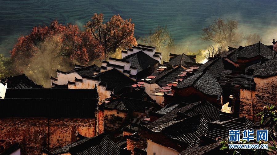 （圖文互動(dòng)）（10）鄉(xiāng)村攝影師、鄉(xiāng)村&ldquo;模特&rdquo;、民宿店主&mdash;&mdash;鄉(xiāng)村旅游推動(dòng)婺源農(nóng)民生活方式發(fā)生新變化